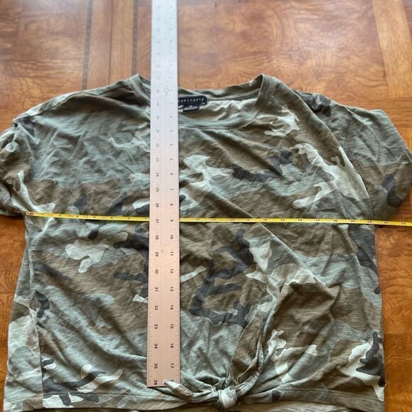 CAMOFLAUGE TIE front stitch fix tee! - Picture 7 of 12